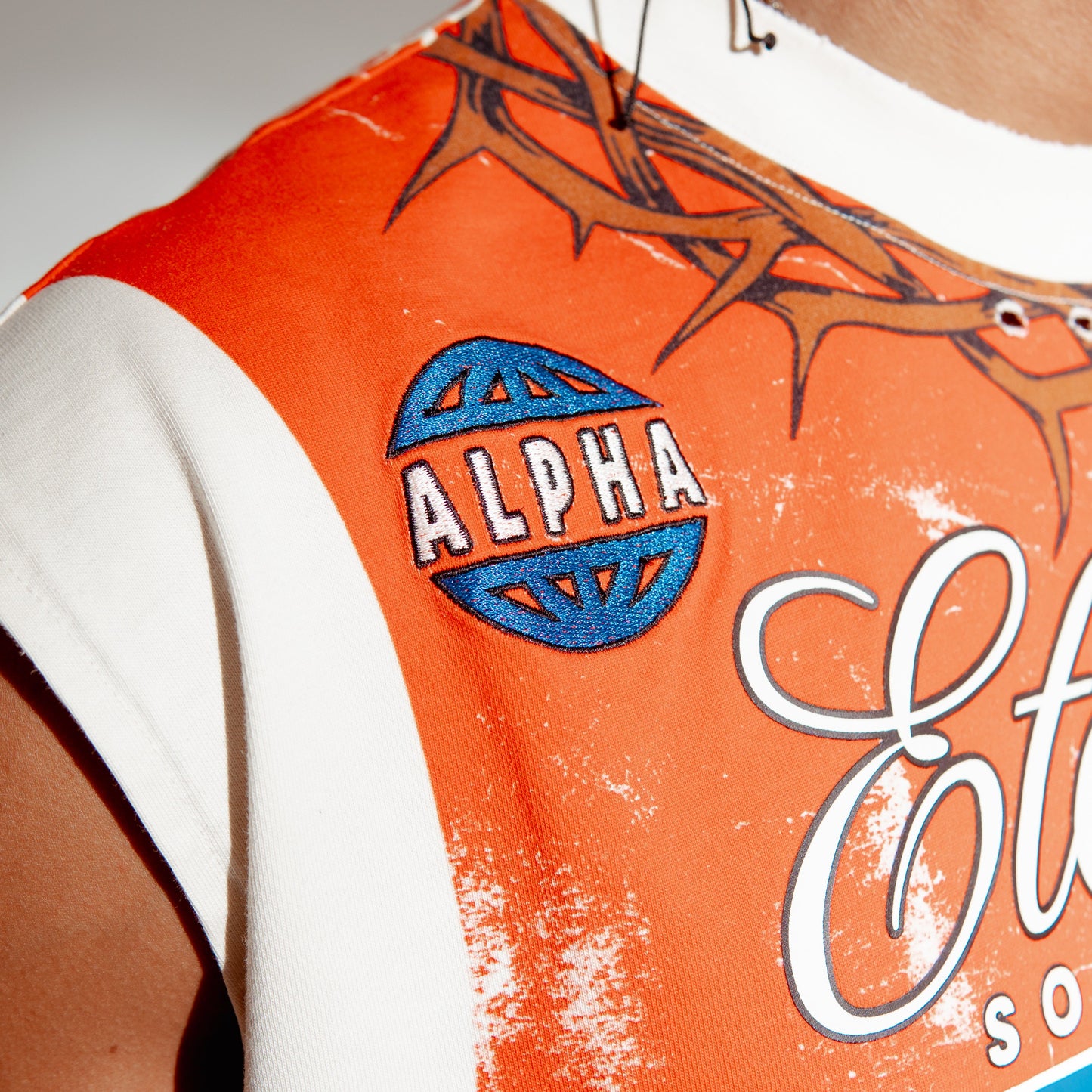 AETERNITAS SOCCER CLUB MUSCLE TEE